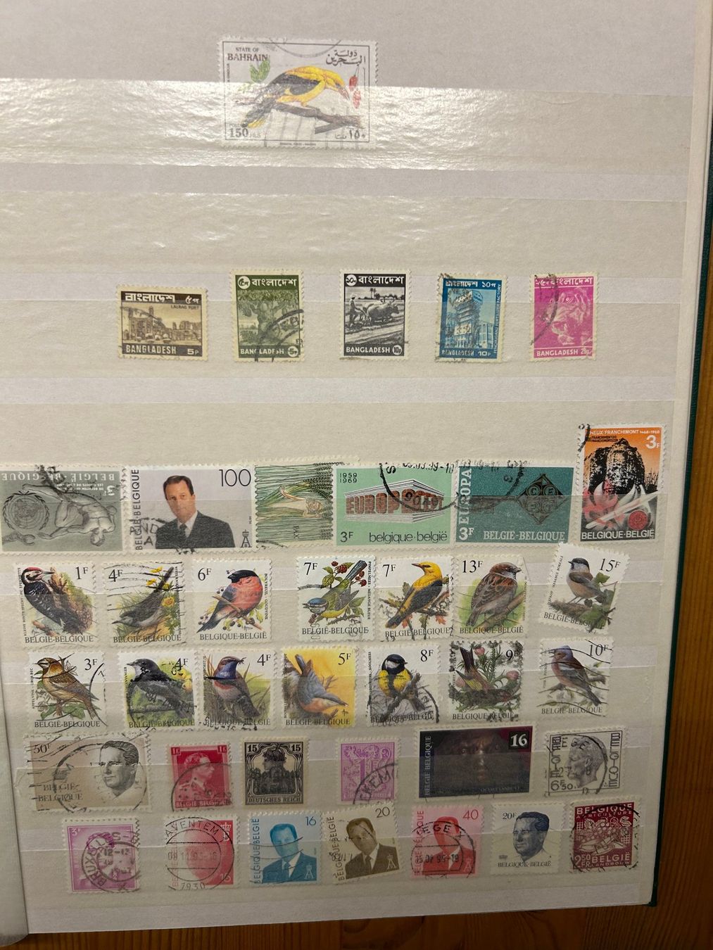 Tutti i francobolli: Briefmarkenalbum diverse Länder – Usato da Zollikon venduto da Xblanka 1