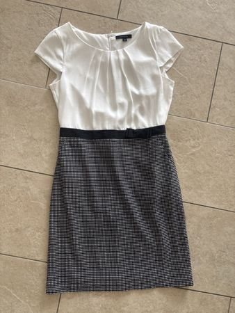 Kleid, knielang ungetragen - neu