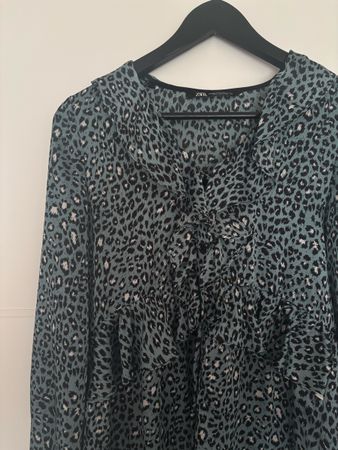 Zara Kleid 