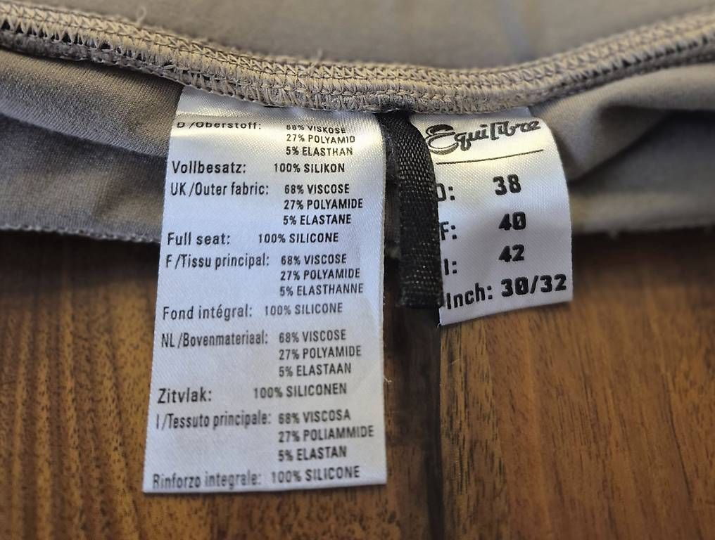 Felix Bühler Pantaloni: Pantalon d'équitation – Usato da St-Légier-Chiésaz venduto da Lnomade 2