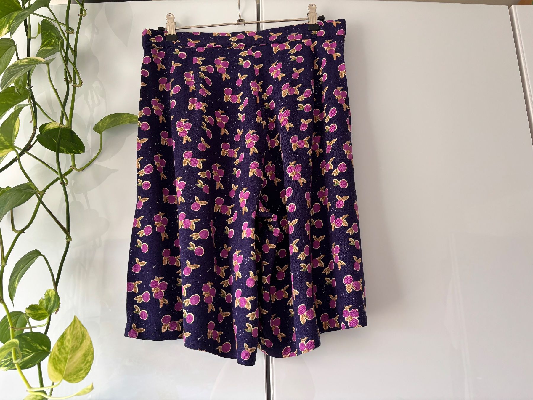 Pantaloni: COMPANIA FANTASTICA Shorts Gr. S – Usato da Zürich venduto da missmodernage 4