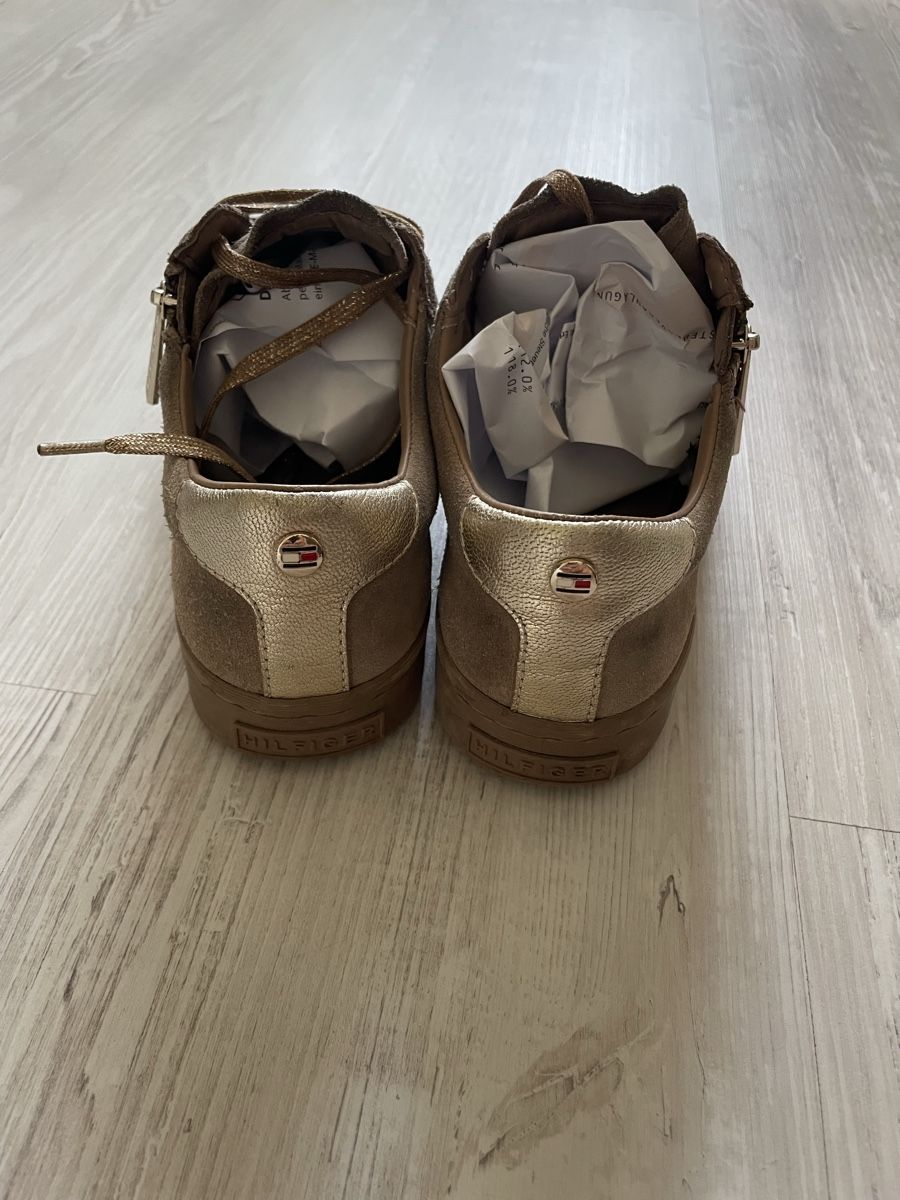 Tommy Hilfiger Scarpe da donna: Tommy Hilfiger G37 Suede – Nuovo (secondo la descrizione) da Zürich venduto da nur_6cps 1
