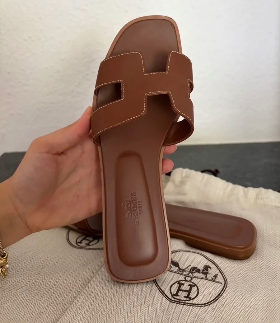 Hermès Damenschuhe: Hermès Oran Sandalen Gr. 38.5, braun – Neu (gemäss Beschreibung) aus Triesen von atos87 1