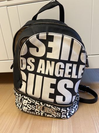 Schwarzer Guess Rucksack, Los Angeles!