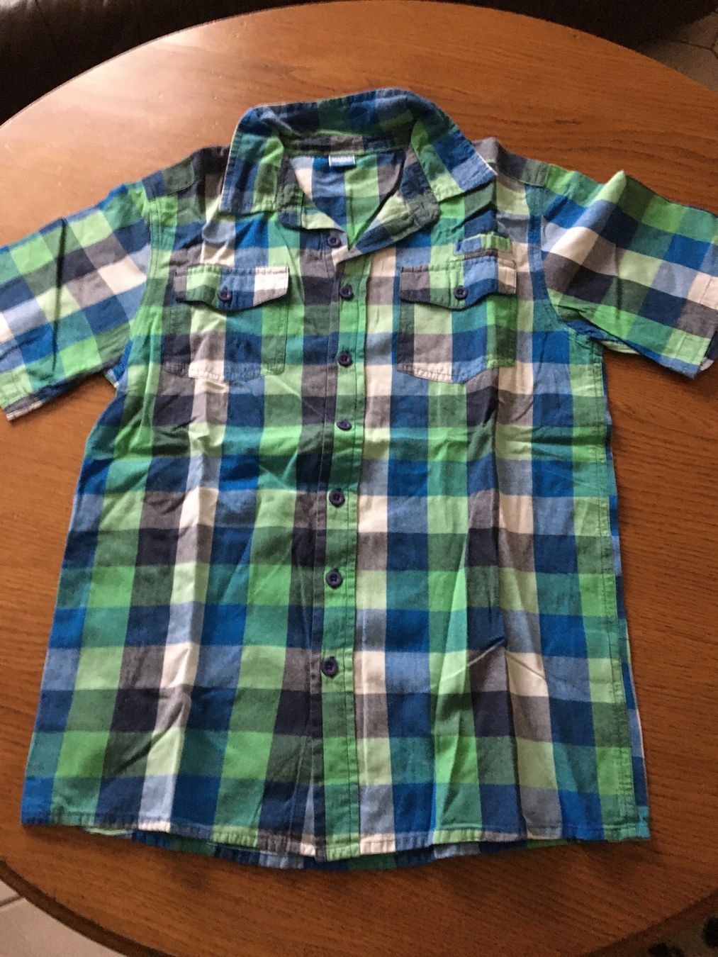 Hemden, T-Shirts & Polos: Chemisier garçon – Gebraucht aus Montsevelier von Batson