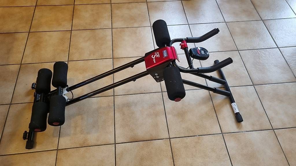 Hometrainer: Banc de musculation pour abdo – Gebraucht aus Lausanne von yannaroundtheworld 1