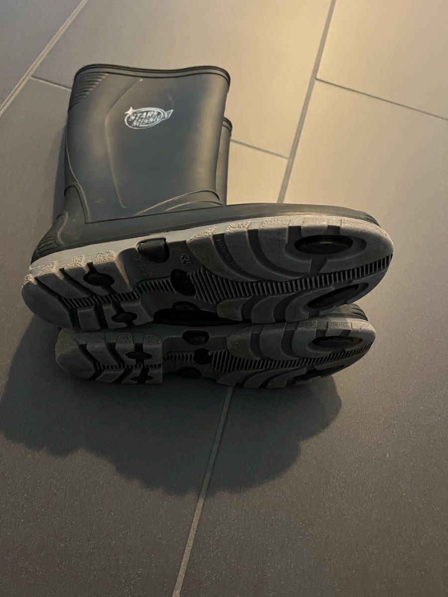 Scarpe per ragazzi: Winterstiefel & Gummistiefel – Usato da Stallikon venduto da Danisibu 3