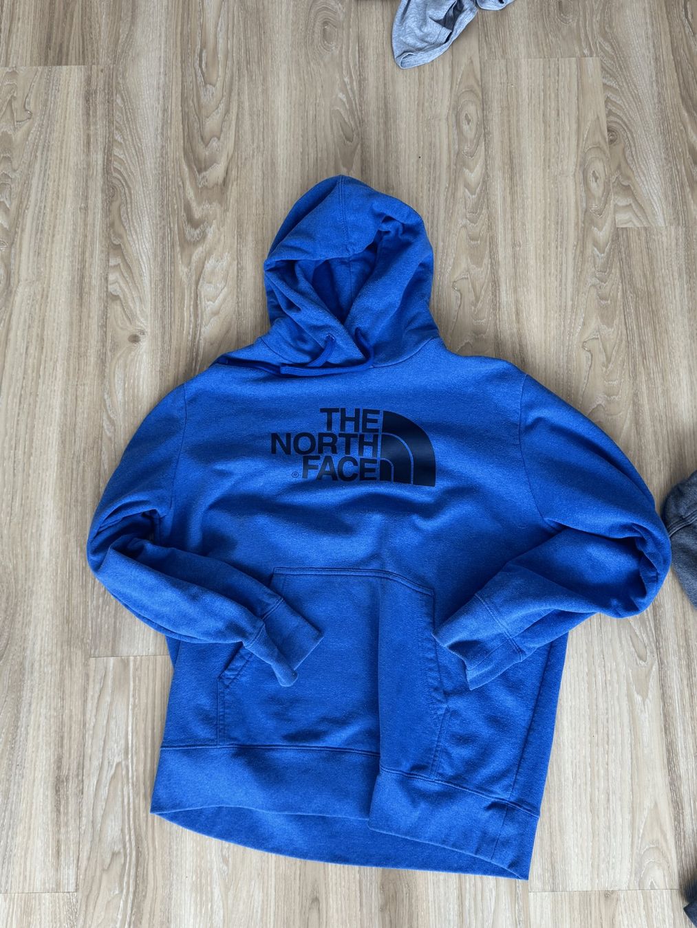 Pulls & Sweat-shirts: The North Face Pullover – D'occasion à Wilen b. Wollerau par Dominik8832 2