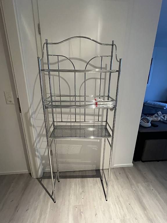 Wandhalterungen: Salle de bain – Gebraucht aus Neuchâtel von duc_7gl7