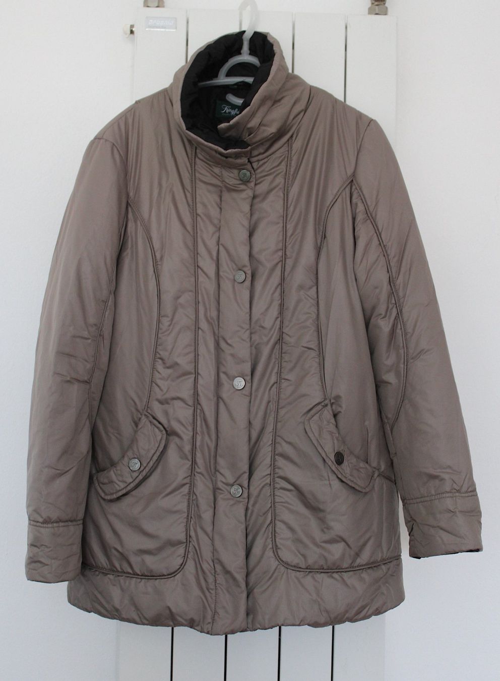 Giacche: Elegante Steppjacke , EU Gr. 42 – Usato da Locarno venduto da madame-tus-sauds