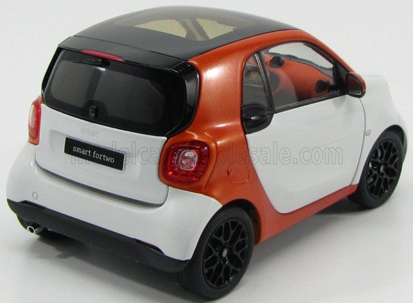 Smart Modellini d'auto: NOREV - 1/18 - SMART - FORTWO COUPE 2014 ref: B66960280 – Nuovo e nell'imballaggio originale da Trélex venduto da Arnaudyak 1