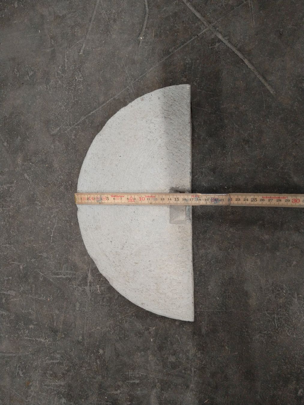 Teiche & Zierbrunnen: Betondeckel versenkt halbrund, DM 30 cm – Neu (gemäss Beschreibung) aus Breitenbach von mse_52th 1