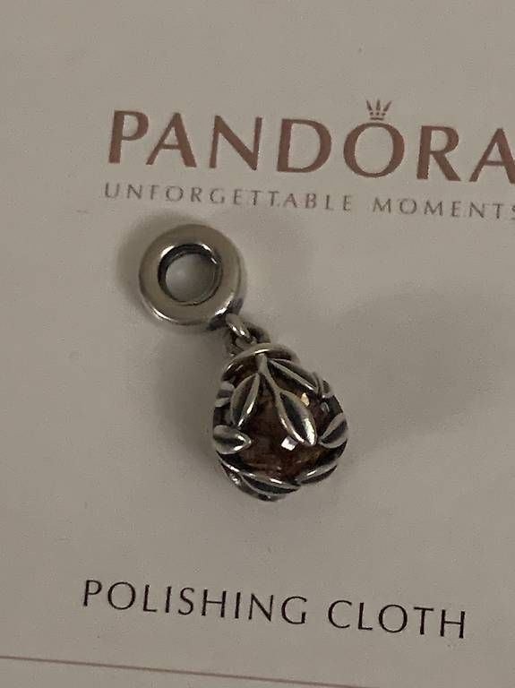 Pendentifs: Original Pandora Charm – D'occasion à Bürglen UR par VKorchynskyi 3