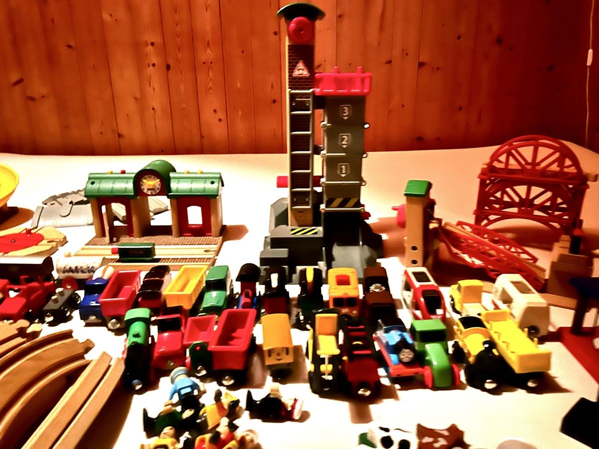 Brio Giocattoli: BRIO Holzeisenbahn-Sammlung – Usato da Rickenbach SZ venduto da stef2987