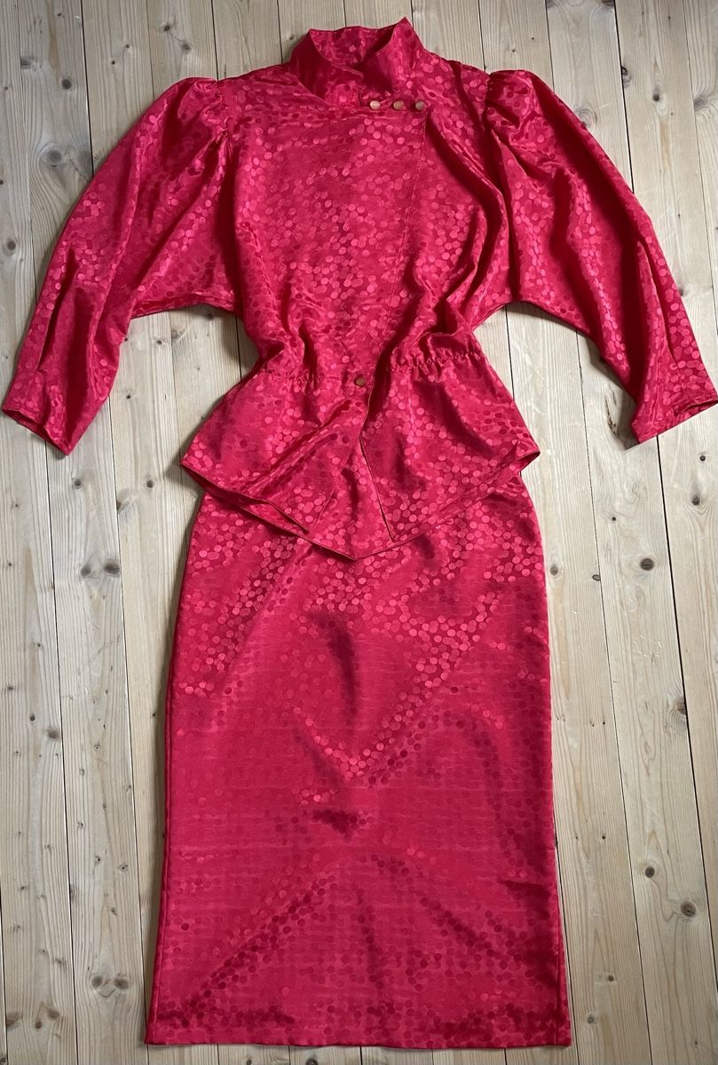 Kleider: Vintage 80er Jahre Outfit – Gebraucht aus Biel/Bienne von ilariareda