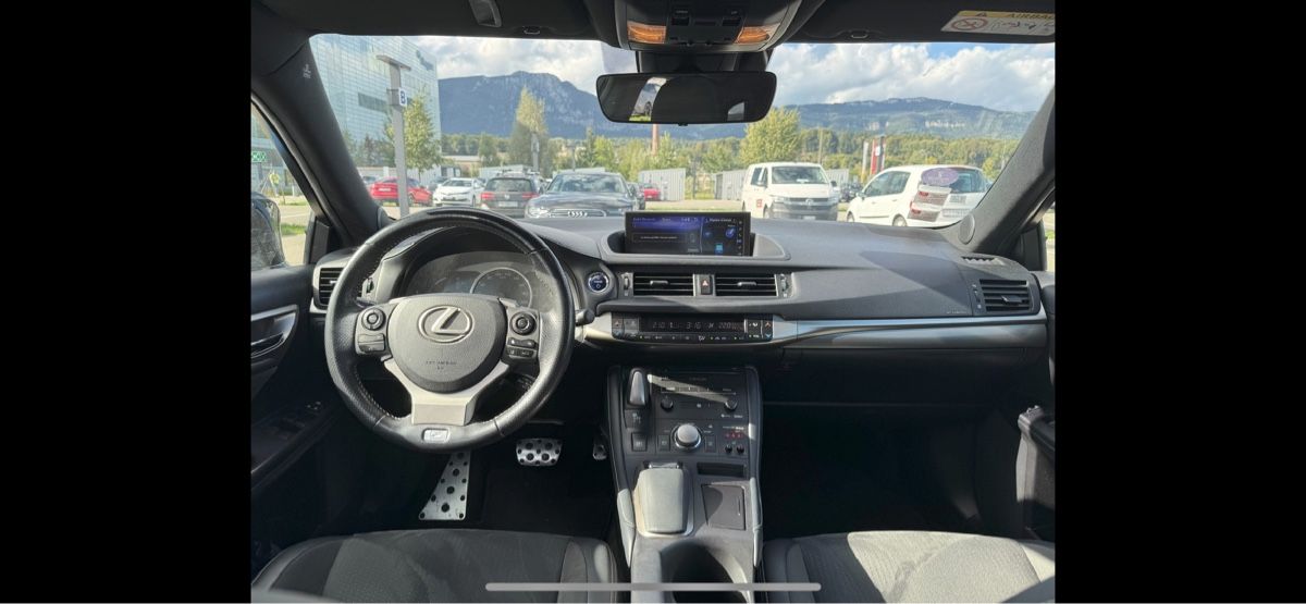 Lexus Automobili: LEXUS CT200h F-Sport – Usato da Wallisellen venduto da fedealbo 6