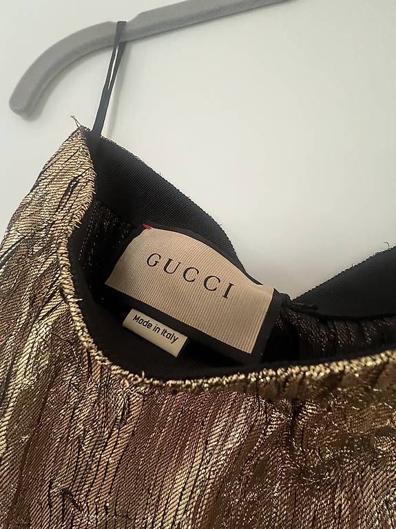 Gucci Gonne: Gucci Midi Rock  Gold Lurex – Usato da Breganzona venduto da maggy_l 2