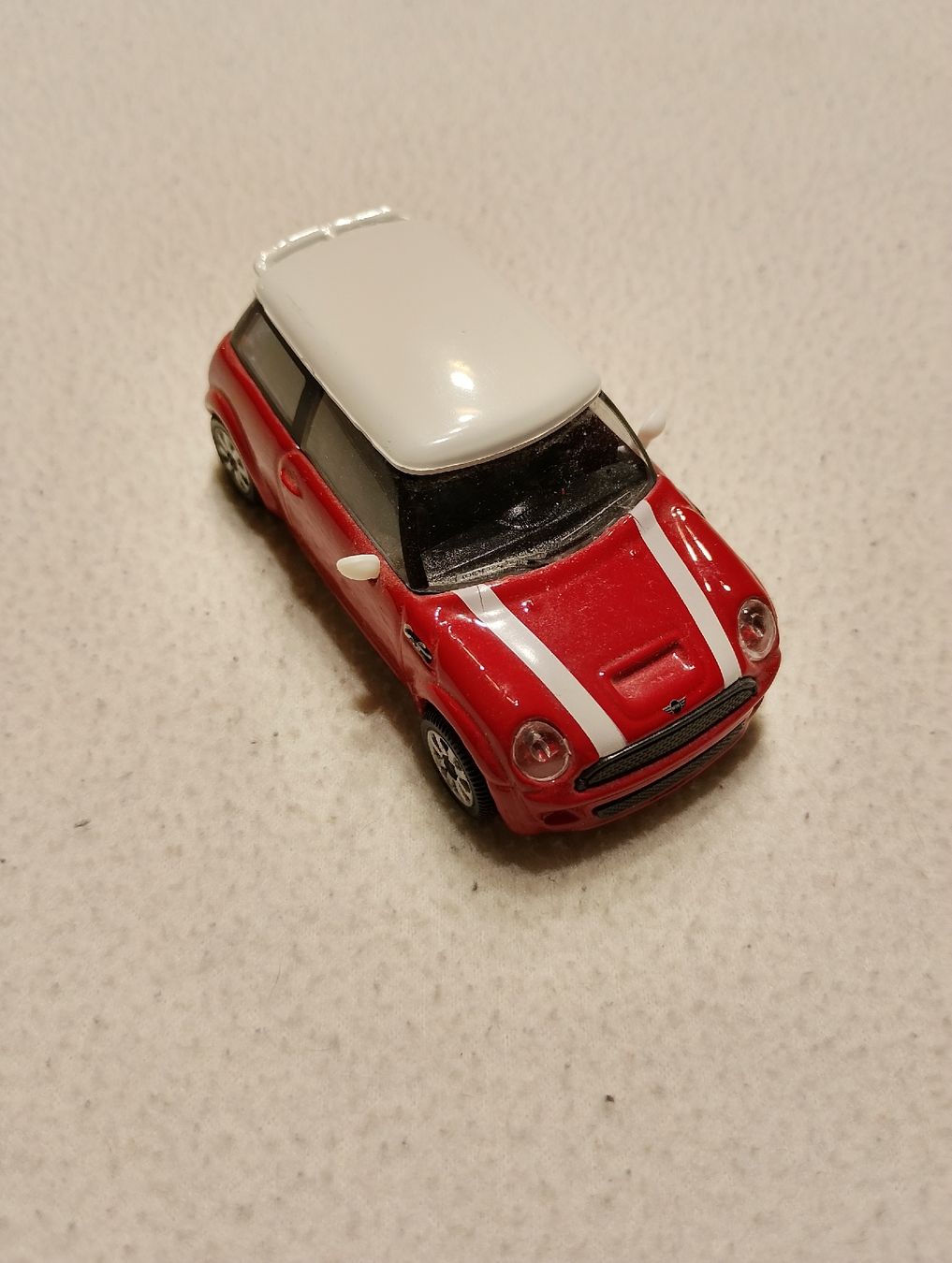 Bburago Modellini d'auto: Mini Cooper S Modellauto von Bburago – Usato da Frutigen venduto da nev_rb7v
