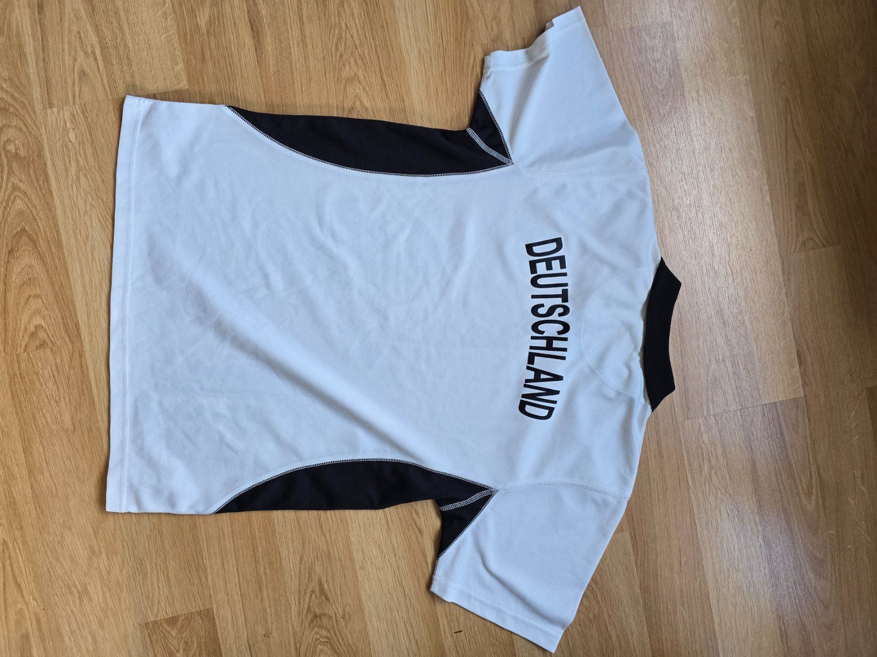 Canottiere & Pantaloni: Deutschland Trikot, Grösse M – Usato da Büttikon AG venduto da Amineah 2
