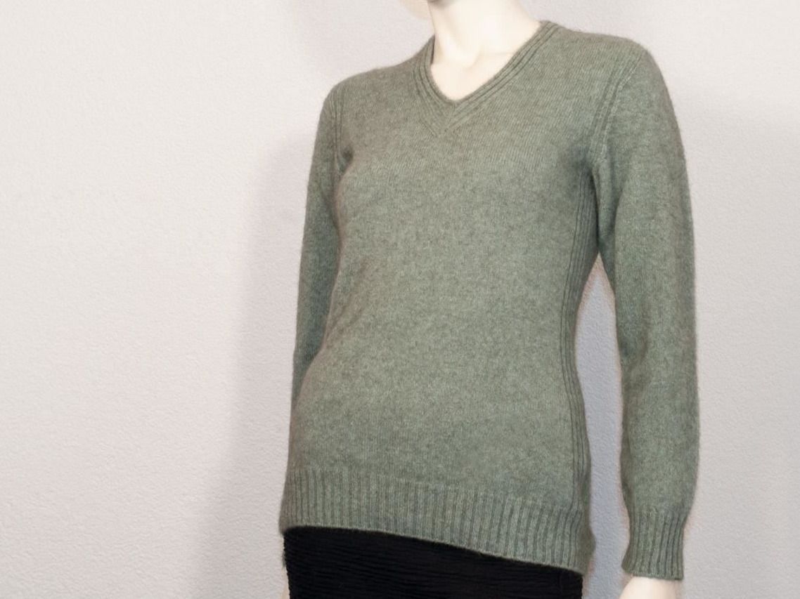 Maglioni & Felpe: Possum Damen Pullover V-Ausschn. mint S – Nuovo e nell'imballaggio originale da Zollikofen venduto da marys-choice