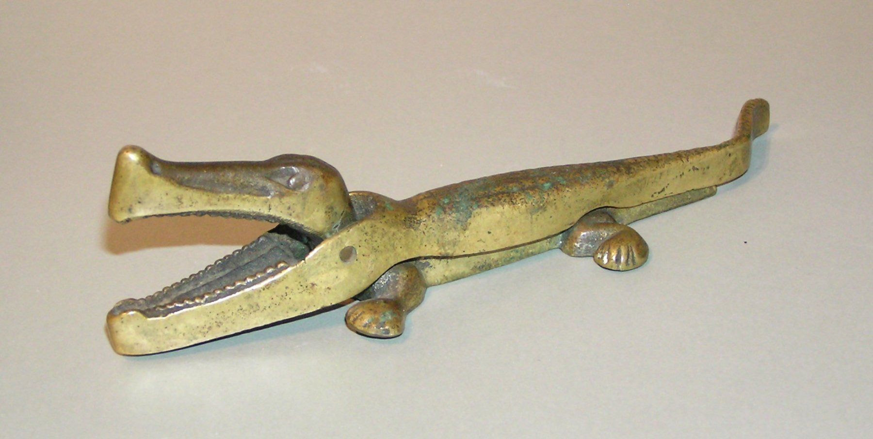 Appareils de cuisine: VINTAGE NUSSKNACKER KROKODIL ALLIGATOR – D'occasion à Grenchen par Antique-hunter