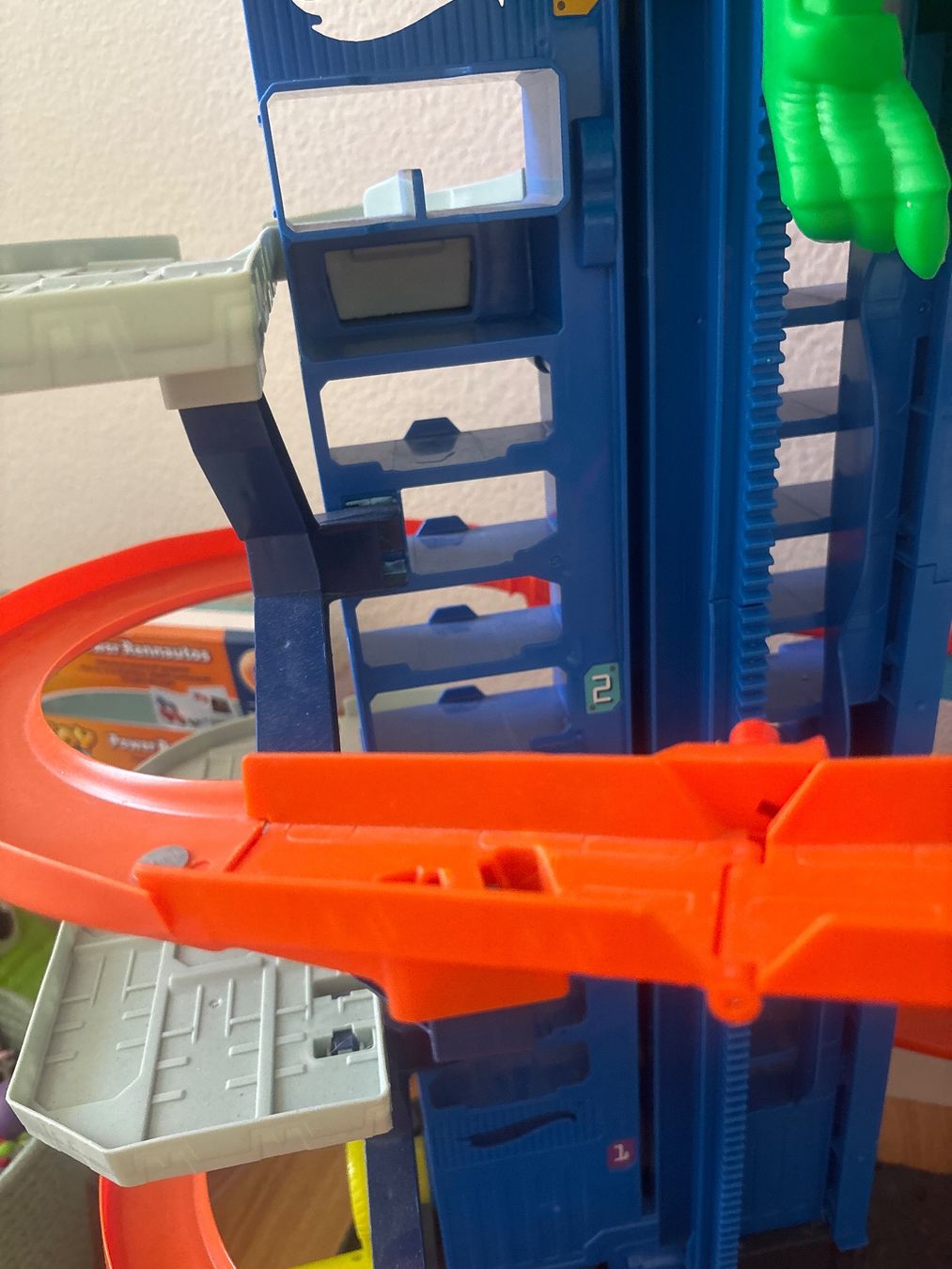 Hot Wheels Giocattoli: Hotwheels ultimate garage – Usato da Zumikon venduto da luc_n7wx 1