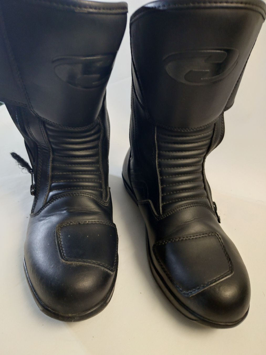 Chaussures hommes: Motorrad Stiefel Gr 45 – D'occasion à Goldach par Fuchour