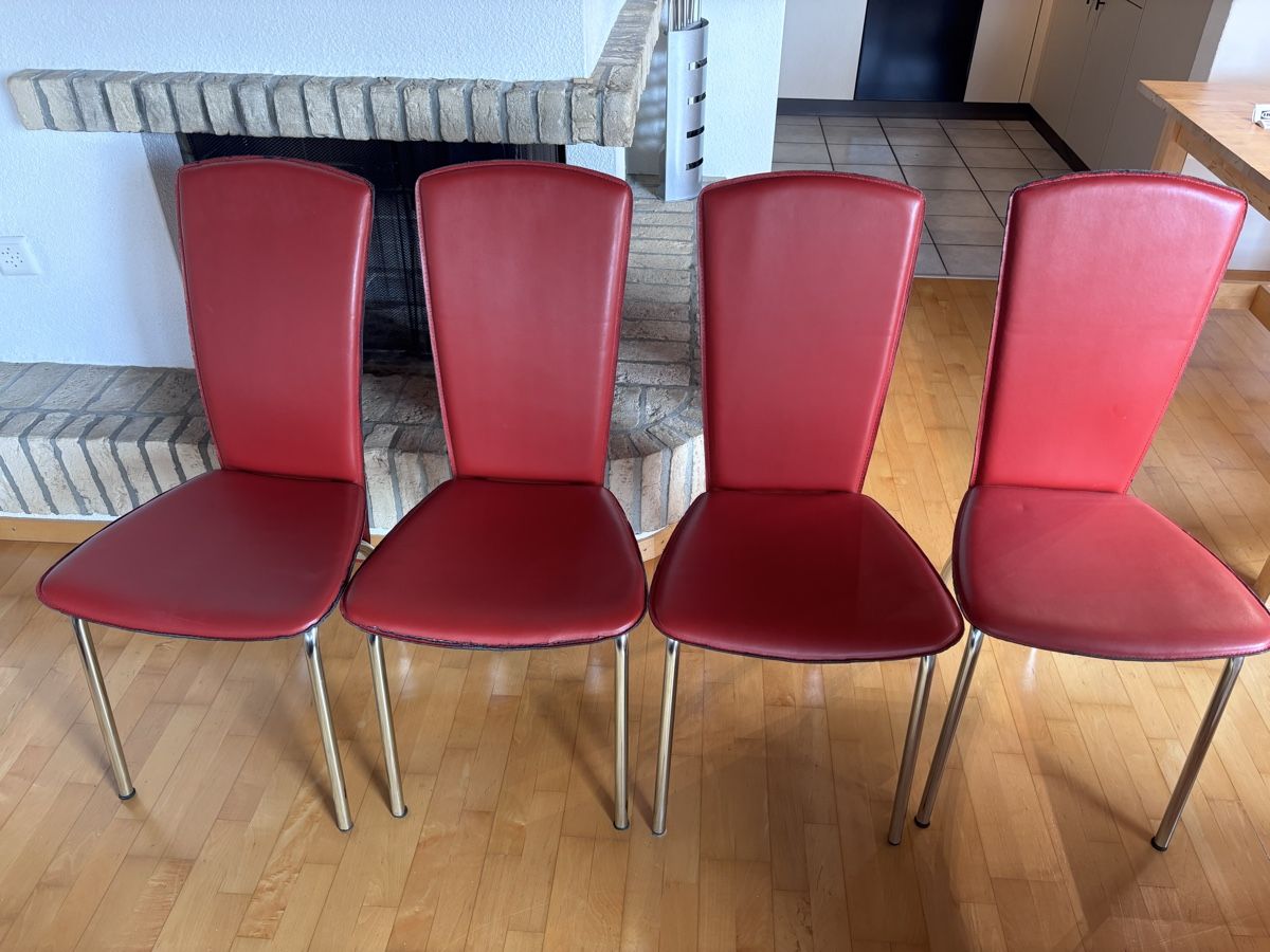 Sedie: 4 Stühle - Rot – Usato da Dübendorf venduto da Valou25