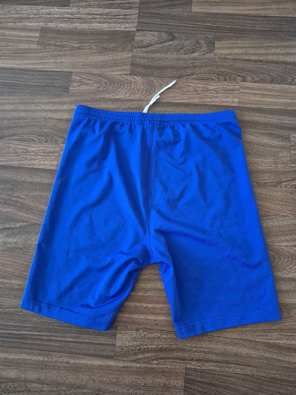 Adidas Pantaloni: Trainingshose Adidas – Usato da Gerlikon venduto da 60Riheru 2