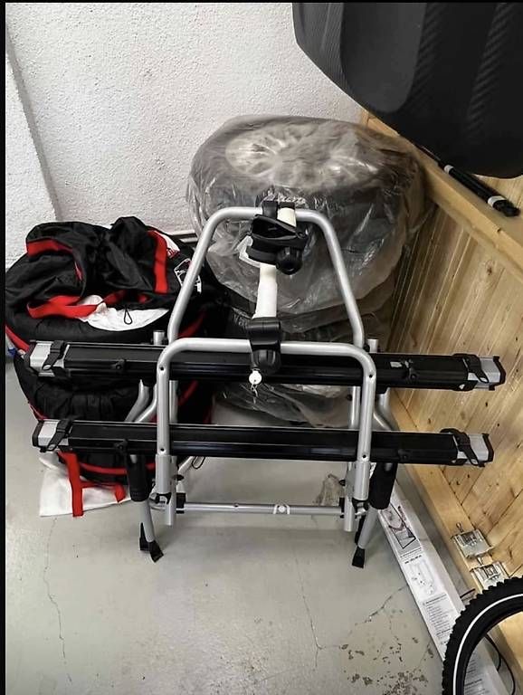 Supporti per biciclette: Fahrradträger für Autos – Usato da Neuenhof venduto da fra_ly65