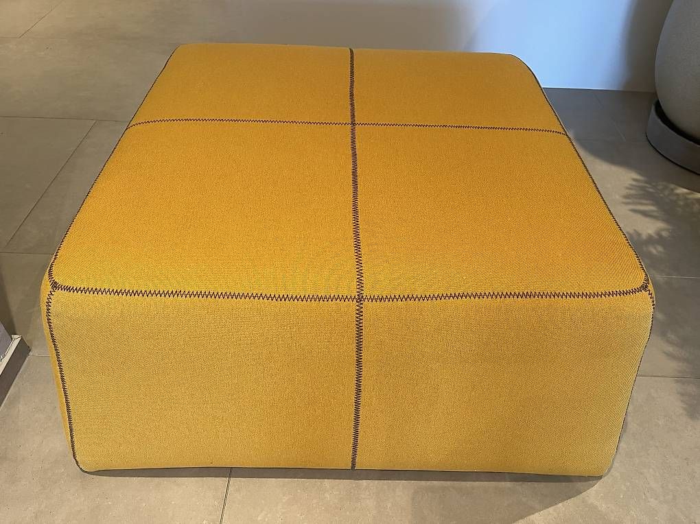 Sgabelli: Ottomane / Fusshocker / Pouf – Usato da Thalwil venduto da Suleigl 3