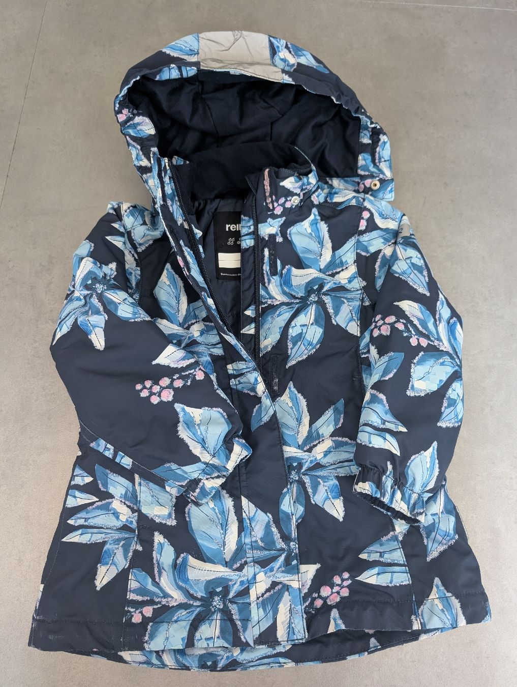Reima Vestes & Manteaux: reima Winterjacke Mädchen Gr. 110 – D'occasion à Kaisten par Graeffhome