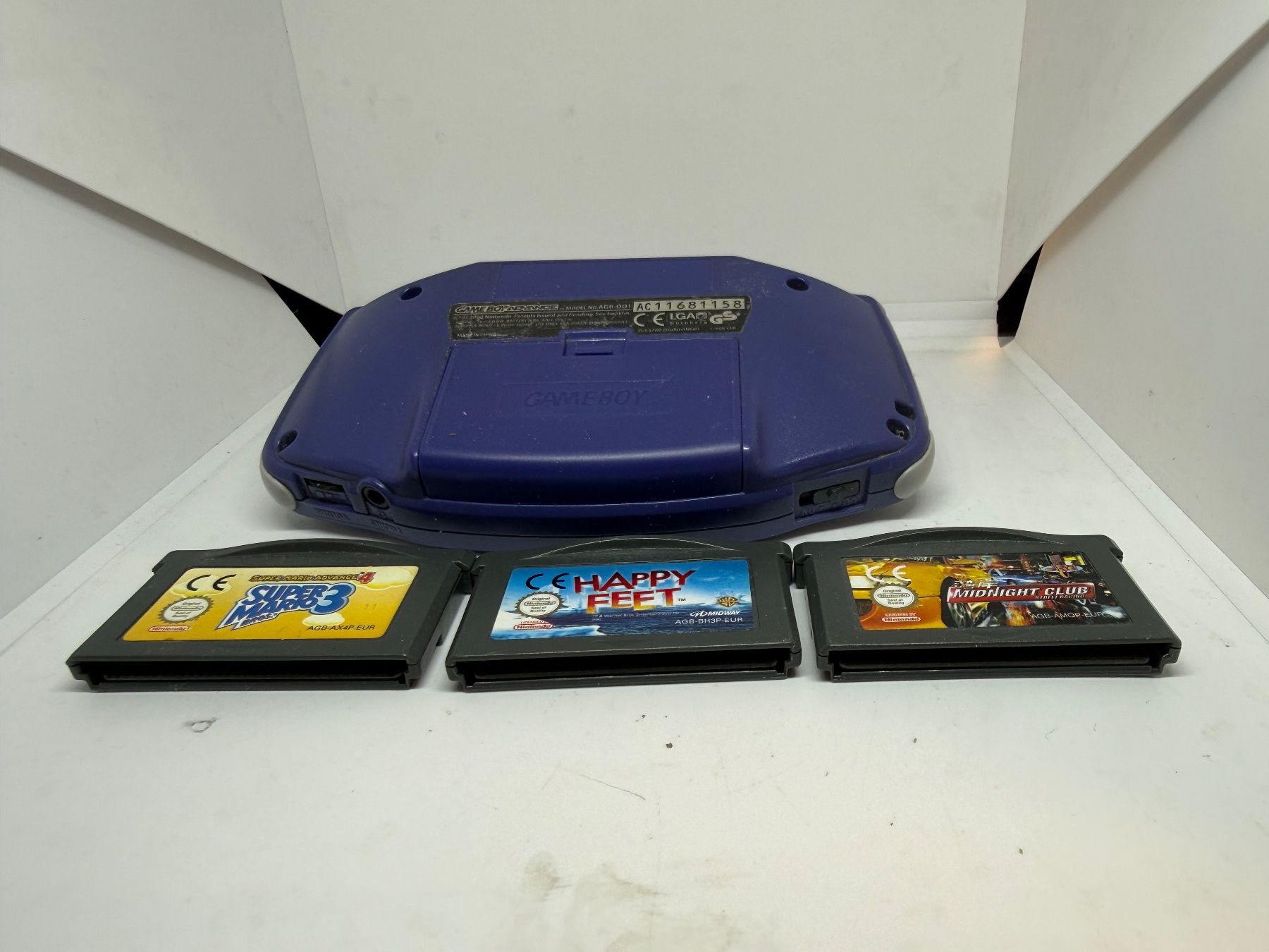 Nintendo Consoles: Nintendo Game Boy Advance mit 3 Spielen – D'occasion à Dietlikon par NESFEVER 1