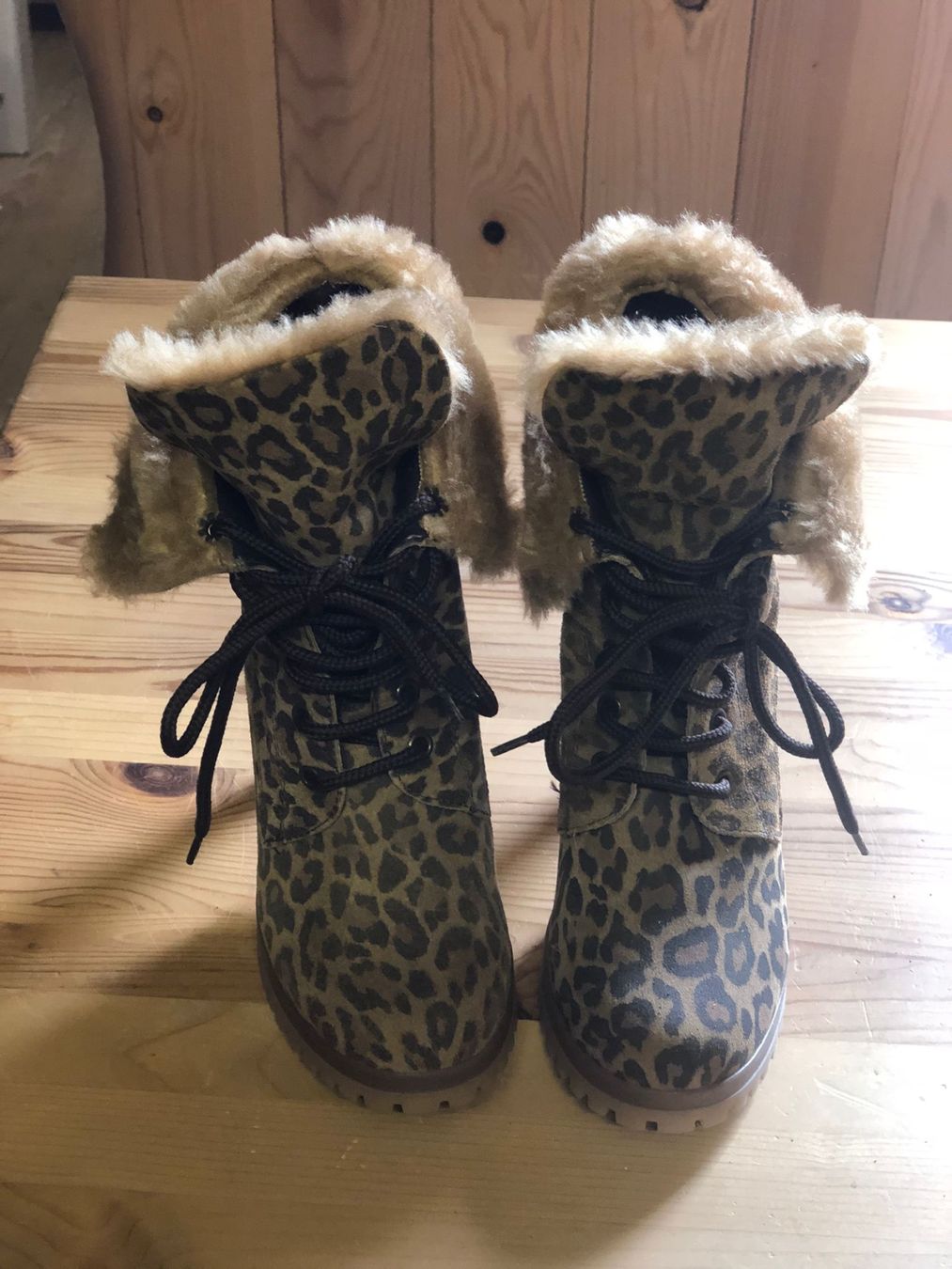 Scarpe da donna: Coole "Bata" Stiefelette Grösse 37 – Usato da Röschenz venduto da Tashroal 2