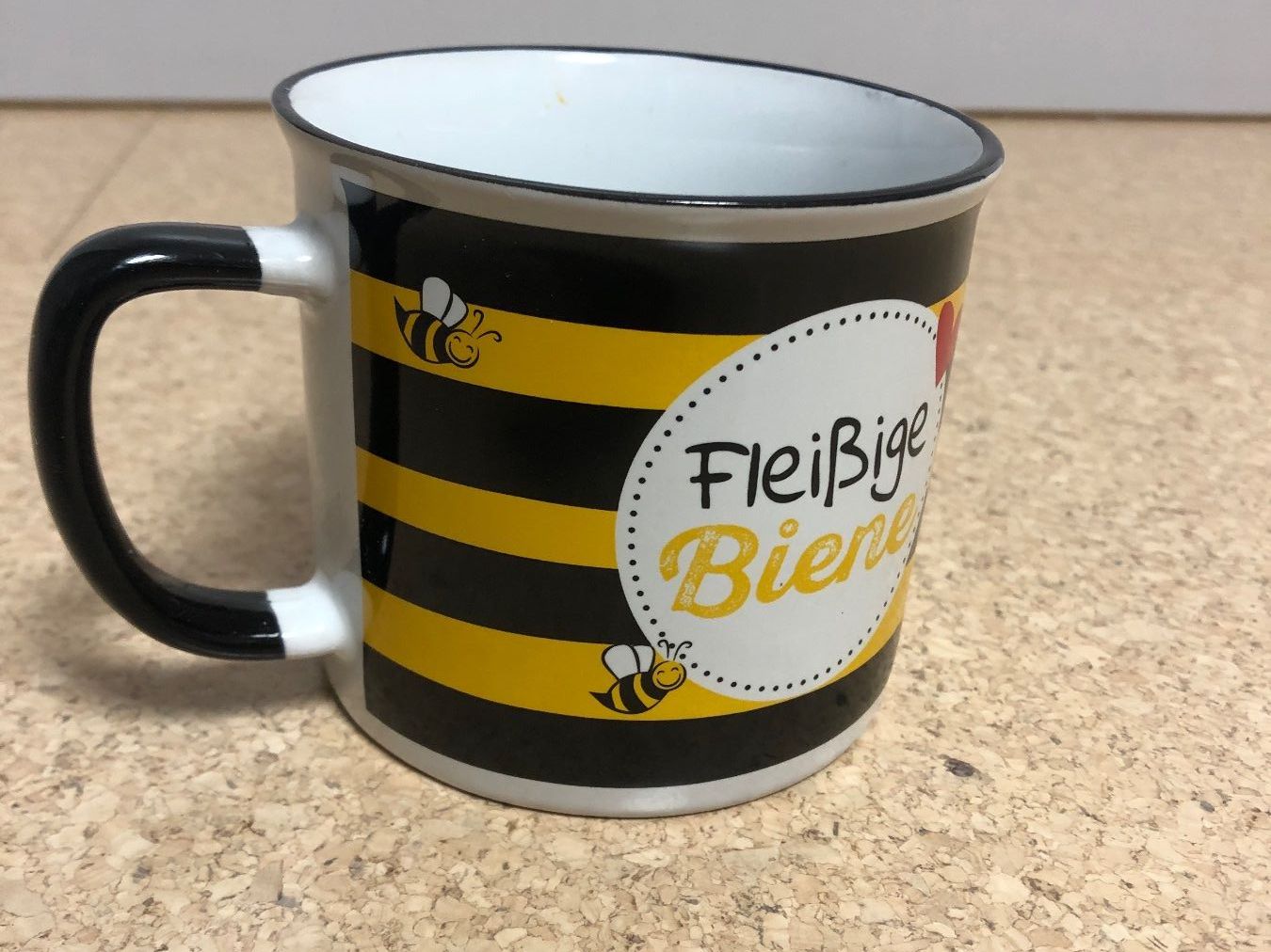 Tazze: Henkeltasse Fleissige Biene – Usato da Ballwil venduto da goldi360 2
