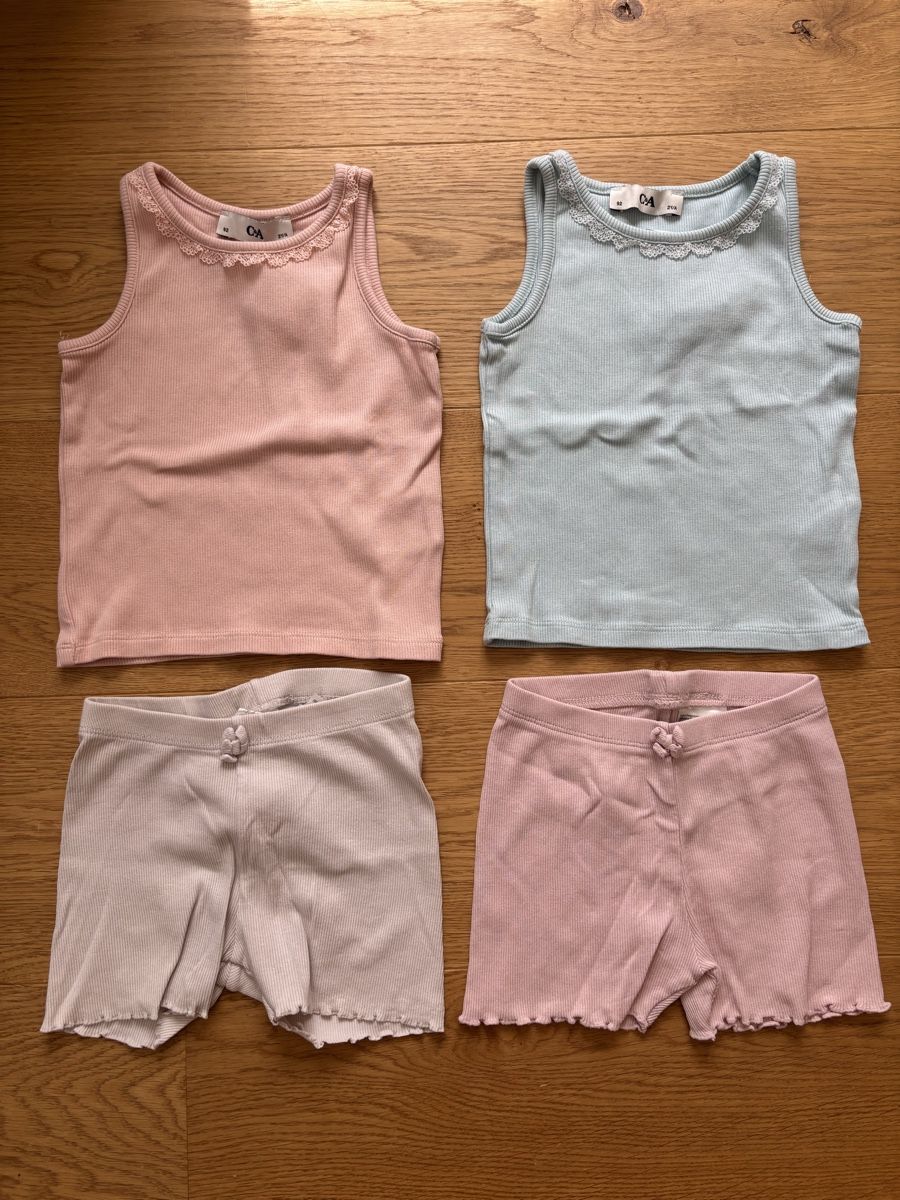 C&A Kleiderpakete & -sets: 2 C&A Sommeroutfits Gr. 92 – Gebraucht aus Adliswil von L.Lau