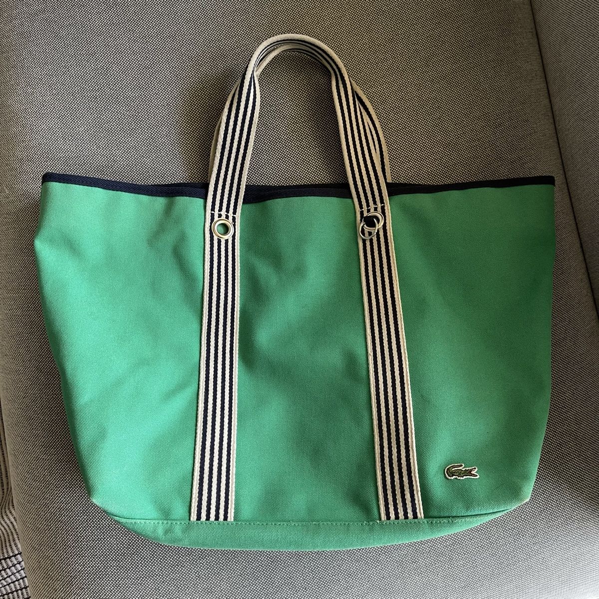 Lacoste Borse: Grüne Lacoste Canvas Shopper Tasche, – Nuovo (secondo la descrizione) da Bern venduto da dek_7bjd