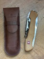 Victorinox Swiss Army Knife Wine Master Walnut wood