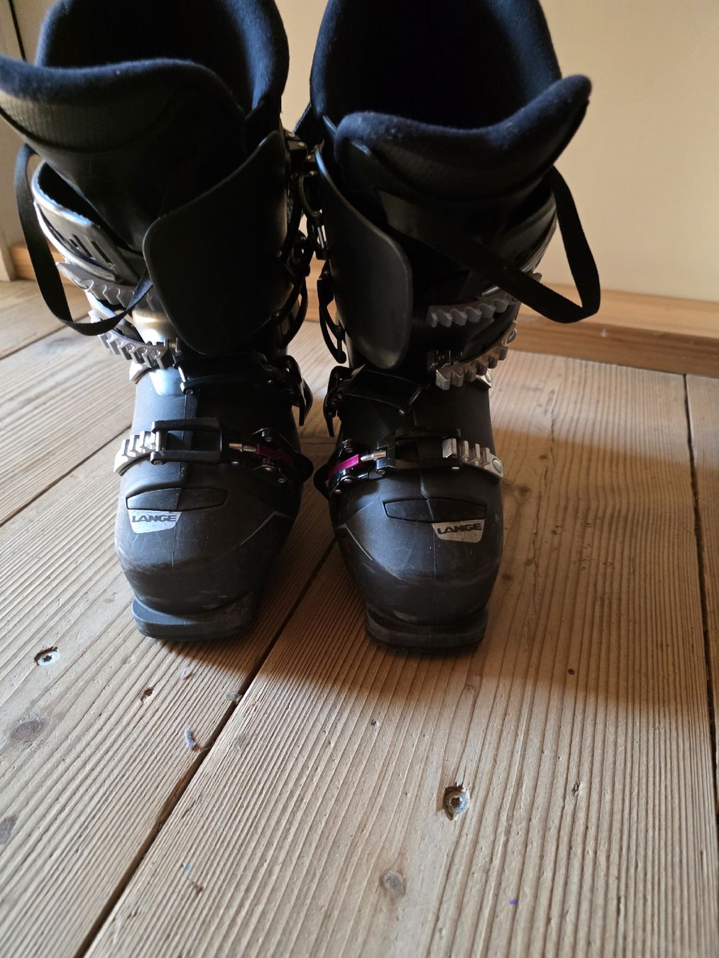 Lange Chaussures femmes: Skischuhe – D'occasion à Herznach par deb_2k9h 2
