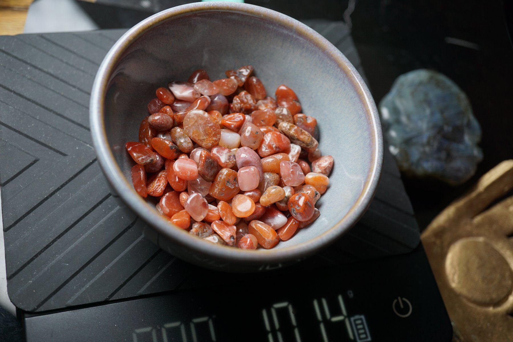 Minerali & Pietre curative: Karneol   /Wassersteine  100g pro gebot    TOPSTONE – Nuovo e nell'imballaggio originale da Eschenbach SG venduto da topstone 1