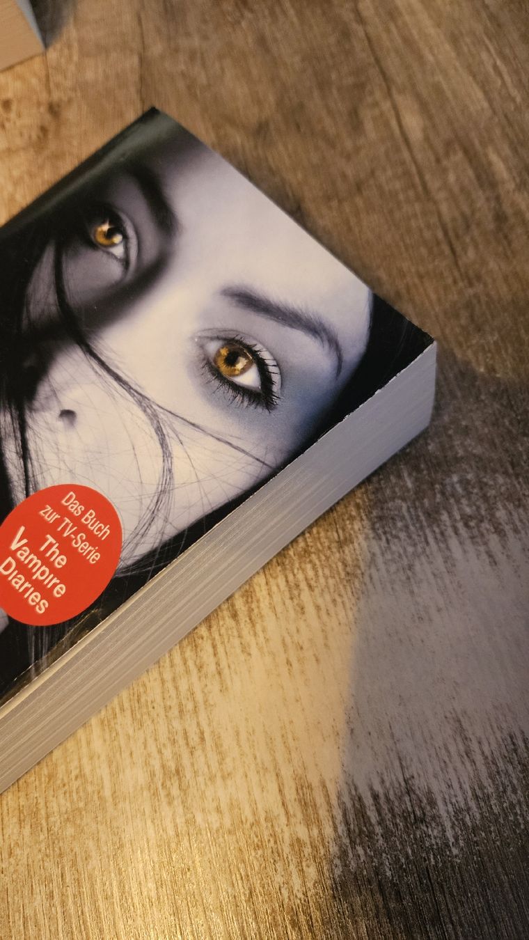 Bücher: Tagebuch eines Vampirs 7, "Schwarze Mitternacht." – Gebraucht aus Mönchaltorf von Cayrath 1