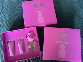 💗 Moschino Toy 2 Bubble Gum Gift Set 50ml new condition