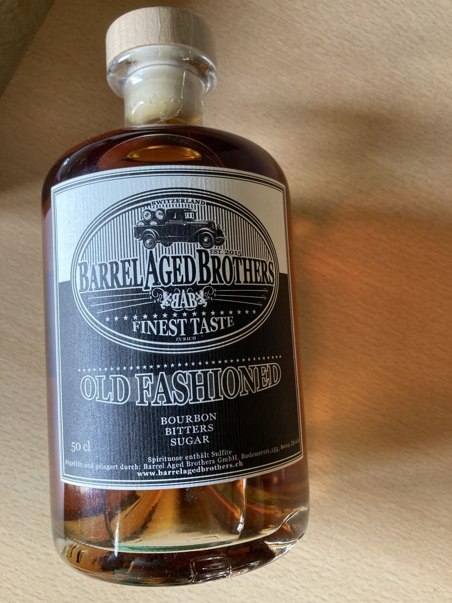 Spiritueux: Barrel Aged Brothers Old Fashioned 50cl neu – Neuf avec emballage d'origine à Niederuzwil par Miami1999