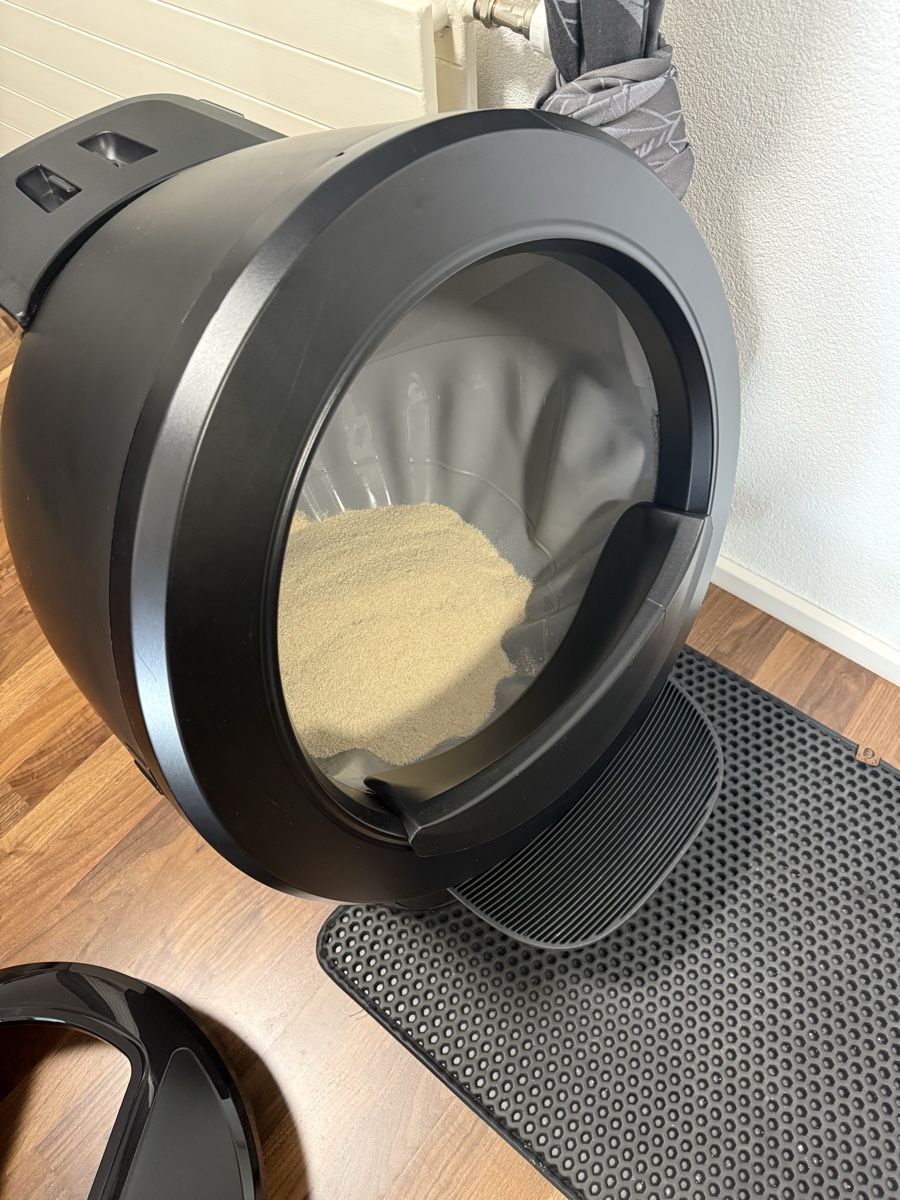 WC: Whisker Litter Robot 4 Katzentoilette - klo selbstreinigend – Usato da Meinisberg venduto da L.A1 1