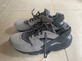 Nike Air Huarache, Cool Grey/Anthracite, EUR 43 (US 9.5)