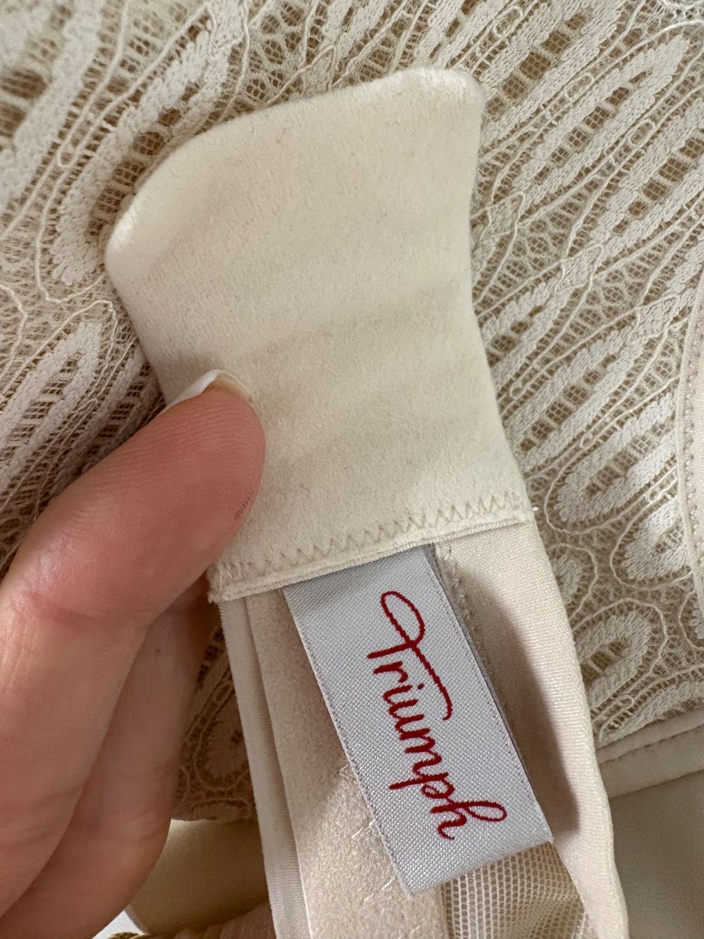 Triumph Altra biancheria intima: Triumph BH mit Spitze Aura Spotlight 75F nude – Nuovo (secondo la descrizione) da Regensdorf venduto da secondchancefashion 5