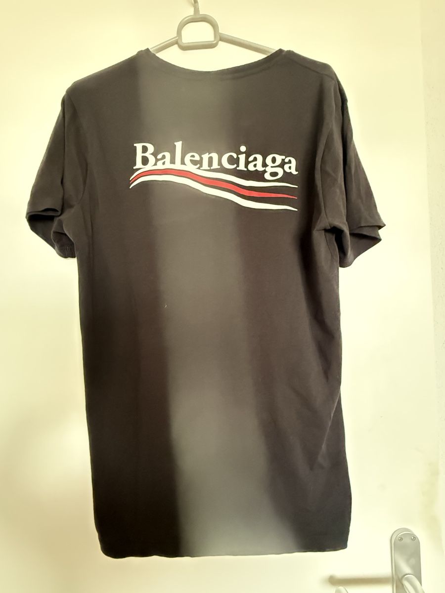 Balenciaga T-shirt: BALENCIAGA TSHIRT RETRO STYLE – Usato da Zollikofen venduto da fiestafan100 1