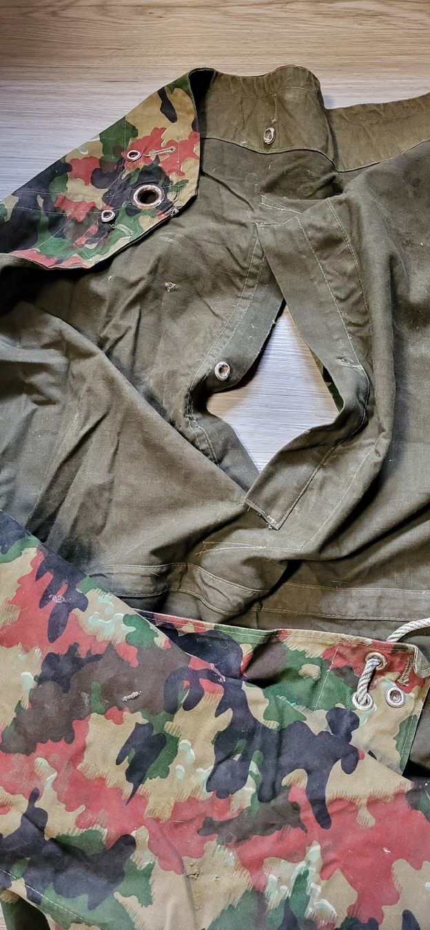 Armée suisse Uniformes: Tarnblachen/Umhang  – D'occasion à Sachseln par Nagelschuh 6