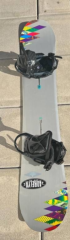 Burton Board: Snowboard Fortress Burton 147 cm – Usato da Ovronnaz venduto da ddo_6lbf