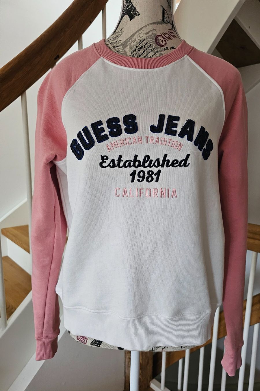 Guess Maglioni & Felpe: Pullover Guess, Gr. S – Usato da Steinebrunn venduto da sassi31